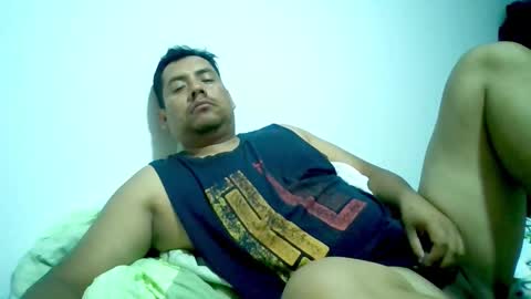 angeldavid90 online show from 02/15/26, 06:32