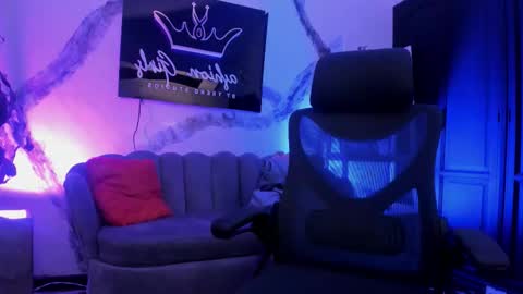 Snapshot of angeldoll_1 chatting on 02/22/26, 04:46 Angel Doll online show from 02/22/26, 04:46