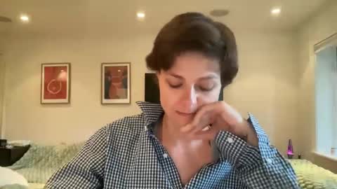 Snapshot of angeleleven11 chatting on 09/15/25, 01:16 angeleleven11 online show from 09/15/25, 01:16