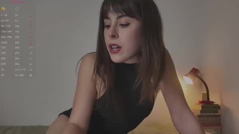 angelene_ online show from 01/10/26, 10:03