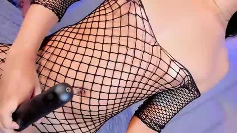 angeles_bust online show from 10/10/25, 09:03