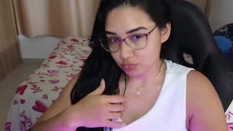 Snapshot of angeleslinda chatting on 02/14/25, 11:09 anastasia online show from 02/14/25, 11:09