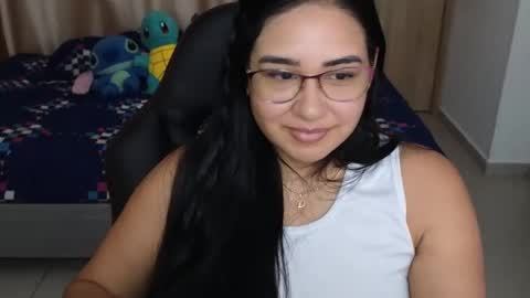 Snapshot of angeleslinda chatting on 02/18/25, 08:14 anastasia online show from 02/18/25, 08:14