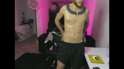 Snapshot of angelfrancooo chatting on 11/04/25, 02:54 angelfrancooo online show from 11/04/25, 02:54