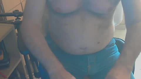 Snapshot of angelgarcia269 chatting on 12/20/24, 11:32 angelgarcia269 online show from 12/20/24, 11:32