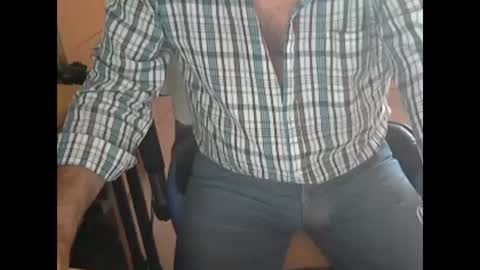 Snapshot of angelgarcia269 chatting on 03/11/25, 05:57 angelgarcia269 online show from 03/11/25, 05:57