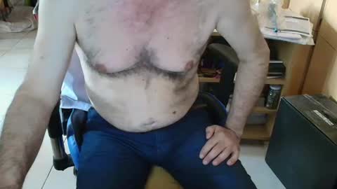 angelgarcia269 online show from 11/04/25, 12:04