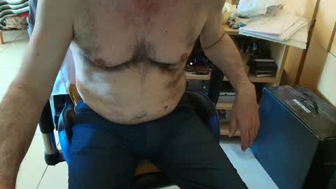 angelgarcia269 online show from 11/25/25, 11:54