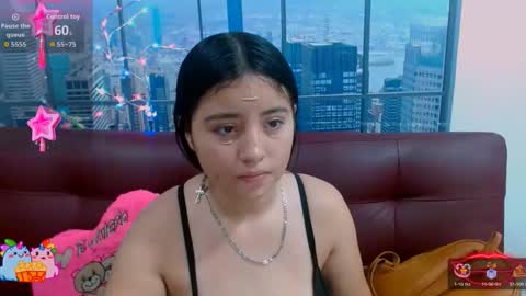 Snapshot of angelhotlatina18 chatting on 02/06/26, 11:46 angel online show from 02/06/26, 11:46