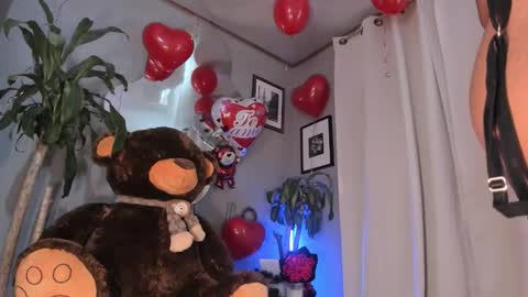 Snapshot of angeli_sexi chatting on 02/15/26, 12:07 Carolina online show from 02/15/26, 12:07