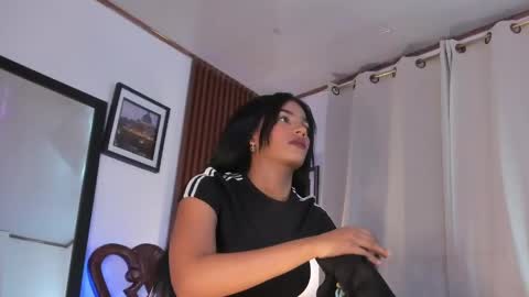 Carolina online show from 04/17/26, 01:30