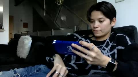 Snapshot of angelia01m chatting on 04/01/26, 12:00 angelia01m online show from 04/01/26, 12:00