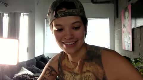 Snapshot of angelia01m chatting on 05/31/26, 06:53 angelia01m online show from 05/31/26, 06:53