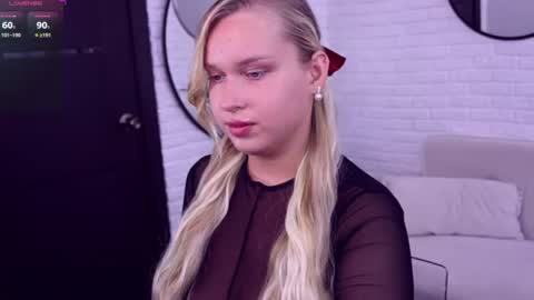Angelic beauty online show from 06/13/26, 12:14