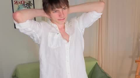 Daniel online show from 09/15/25, 03:56