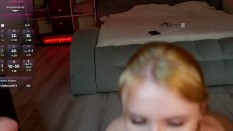 Snapshot of angelic_lovers_ chatting on 01/04/25, 11:38 Gabby online show from 01/04/25, 11:38