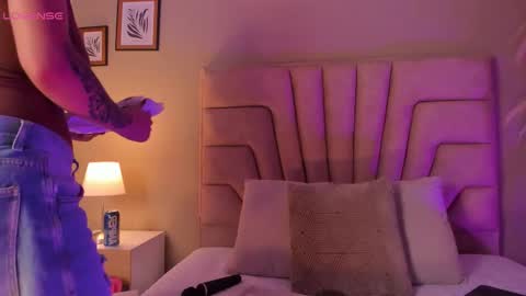 Snapshot of angelica_cross chatting on 02/10/26, 07:51 Angelica Cross online show from 02/10/26, 07:51