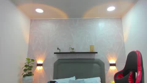 A N G E L I C A online show from 02/19/25, 12:00