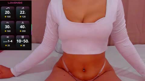 Snapshot of angelica_hot19 chatting on 06/22/26, 02:14 angelica_hot19 online show from 06/22/26, 02:14