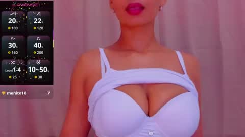 Snapshot of angelica_hot19 chatting on 07/01/26, 01:45 angelica_hot19 online show from 07/01/26, 01:45