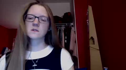 AngelicAngel online show from 10/18/25, 05:43