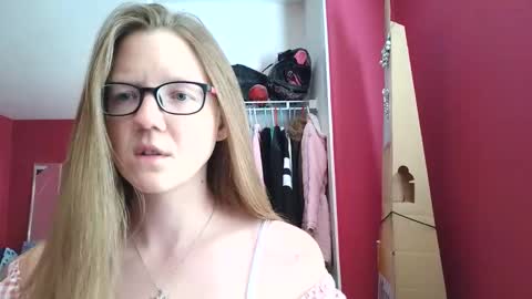 AngelicAngel online show from 12/20/25, 09:11