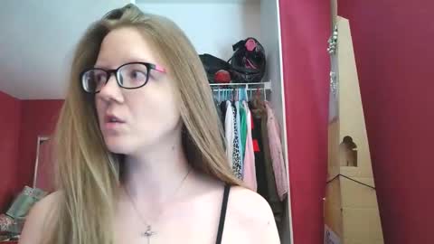 AngelicAngel online show from 04/22/26, 07:48