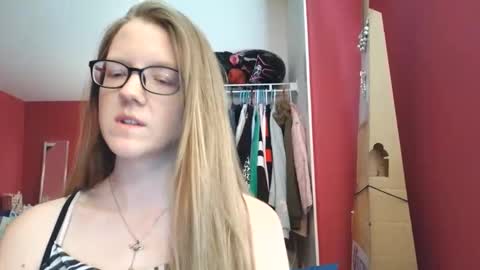 AngelicAngel online show from 05/21/26, 05:42