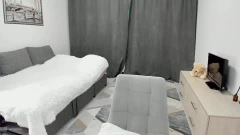Snapshot of angelicaquiet1 chatting on 05/28/26, 06:49 Angelica online show from 05/28/26, 06:49