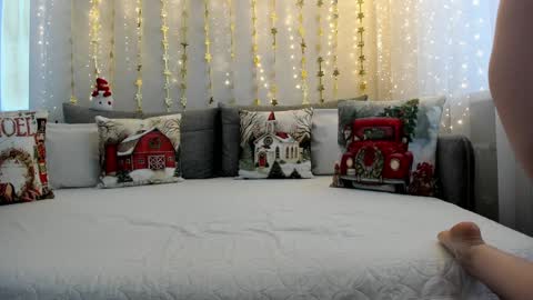 Snapshot of angelicarai chatting on 12/07/24, 03:25 Angelica Rai online show from 12/07/24, 03:25