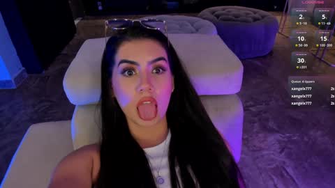 Snapshot of angelicavega_ chatting on 01/04/25, 01:10 Angelica Vega online show from 01/04/25, 01:10