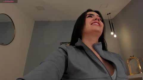 Snapshot of angelicavega_ chatting on 10/22/25, 09:36 Angelica Vega online show from 10/22/25, 09:36