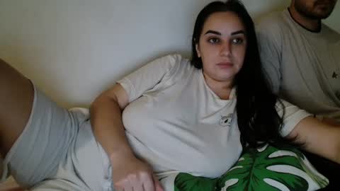 Snapshot of angelicbabexxx chatting on 12/22/24, 12:07 Angela online show from 12/22/24, 12:07