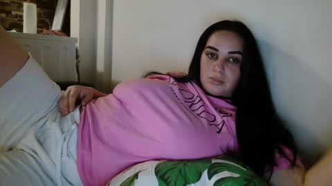 Snapshot of angelicbabexxx chatting on 01/02/25, 08:35 Angela online show from 01/02/25, 08:35