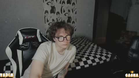 AngelicFemboyFairness online show from 11/16/25, 06:24