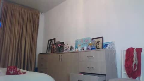 Snapshot of angelicfenix chatting on 03/18/26, 03:37 angelicfenix online show from 03/18/26, 03:37