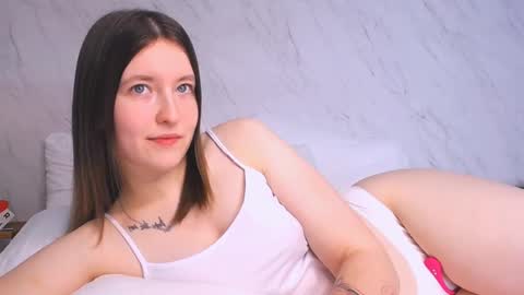 Angelic online show from 01/30/25, 06:46