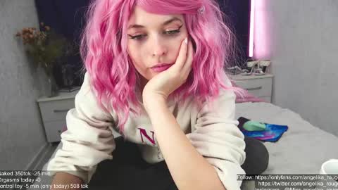 Snapshot of angelika_rouge chatting on 02/15/25, 01:16 Angelika Rouge online show from 02/15/25, 01:16