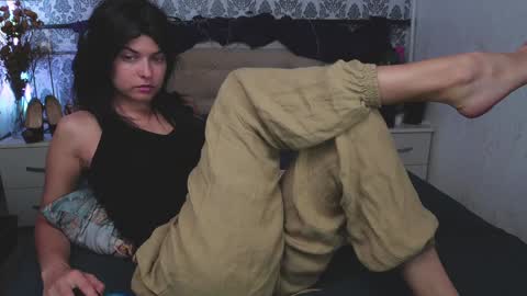 Snapshot of angelika_rouge chatting on 09/08/25, 05:56 Angelika Rouge online show from 09/08/25, 05:56