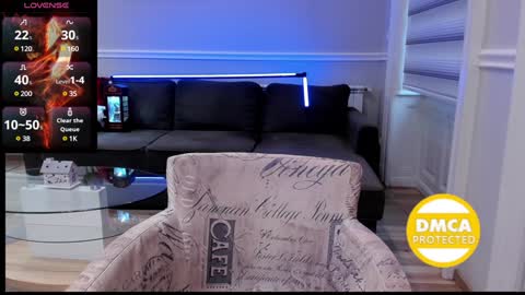 Snapshot of angelikaone chatting on 01/01/25, 01:16 Angelika online show from 01/01/25, 01:16