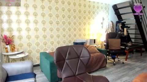 angelina_class_7 online show from 03/19/26, 01:48