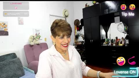 Angelina online show from 01/14/26, 12:38