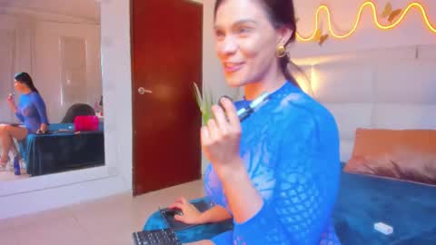 Snapshot of angelinadorian chatting on 02/05/26, 08:02 Angelina Dorian online show from 02/05/26, 08:02