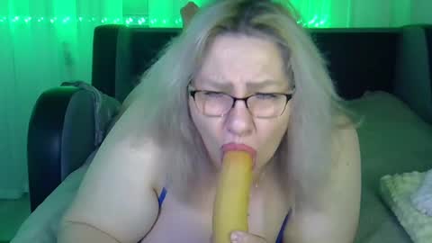AngelinaGlam online show from 05/28/26, 07:11