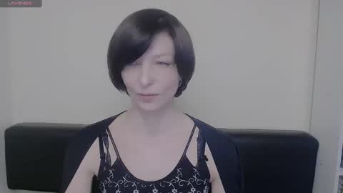 Snapshot of angelinalov_ chatting on 02/19/25, 09:06 Angelina online show from 02/19/25, 09:06