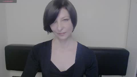 Snapshot of angelinalov_ chatting on 02/20/25, 10:59 Angelina online show from 02/20/25, 10:59