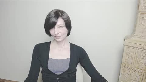 Snapshot of angelinalov_ chatting on 03/01/25, 06:57 Angelina online show from 03/01/25, 06:57