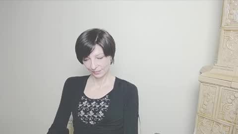 Snapshot of angelinalov_ chatting on 03/07/25, 11:40 Angelina online show from 03/07/25, 11:40