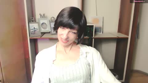 Snapshot of angelinalov_ chatting on 10/20/25, 07:20 Angelina online show from 10/20/25, 07:20