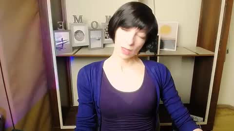 Angelina online show from 01/13/26, 11:04